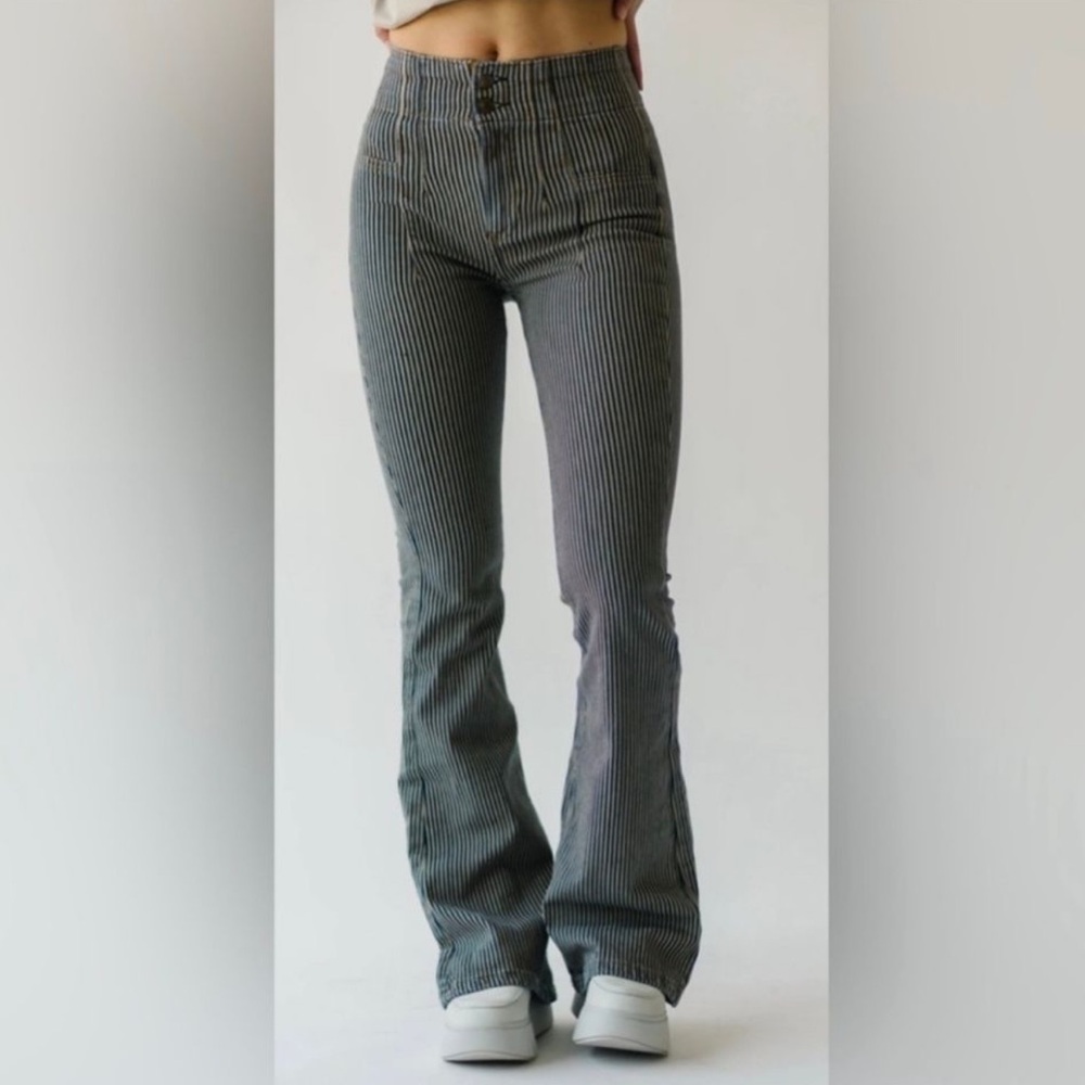 We The Free Jayde High Rise Flare Leg Jeans Railroad Stripe 28 NWT